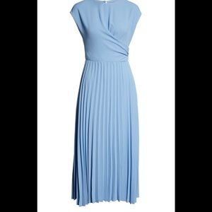Light Blue Cap Sleeve Jewel Neck Midi Dress